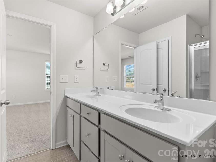 5106 Tommy Lane, Stanley, NC 28164.  MLS# CAR4385169, YatesRealty ID 28012. 