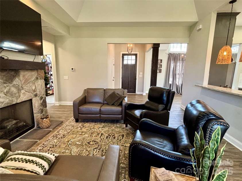 1021 Mccollum Oaks Lane, Monroe, NC 28110.  MLS# CAR4285149, YatesRealty ID 28013. 