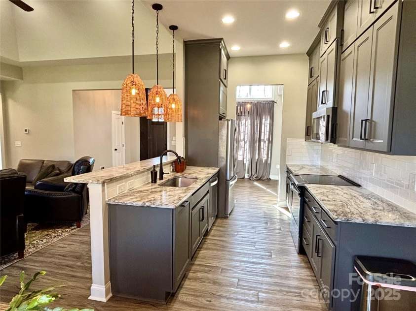 1021 Mccollum Oaks Lane, Monroe, NC 28110.  MLS# CAR4285149, YatesRealty ID 28013. 