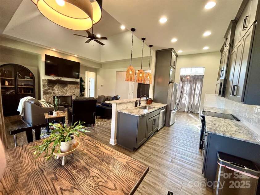 1021 Mccollum Oaks Lane, Monroe, NC 28110.  MLS# CAR4285149, YatesRealty ID 28013. 