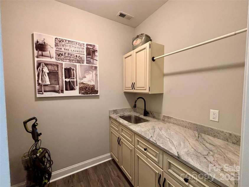 1021 Mccollum Oaks Lane, Monroe, NC 28110.  MLS# CAR4285149, YatesRealty ID 28013. 
