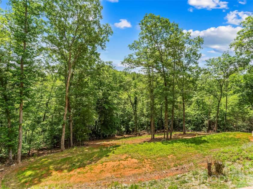 678 Forest Lake Heights Drive, Nebo, NC 28761.  MLS# CAR4390093, YatesRealty ID 28013. 