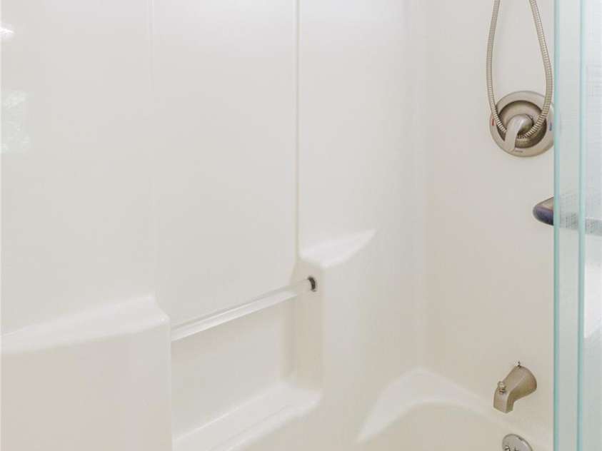 160 Observation Point Road, Bryson City, NC 28713.  MLS# CAR4284631, YatesRealty ID 28014. 