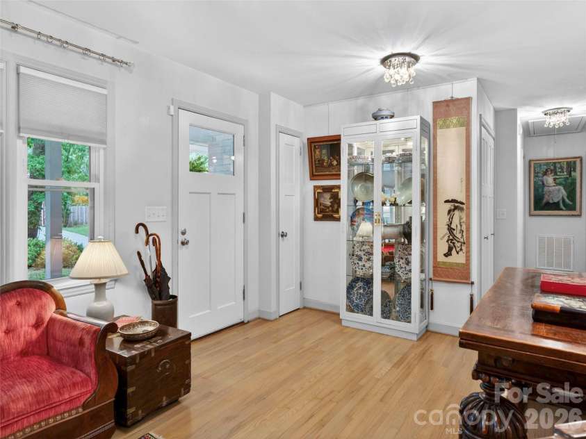 52 Melody Lane, Saluda, NC 28773.  MLS# CAR4390355, YatesRealty ID 28016. 