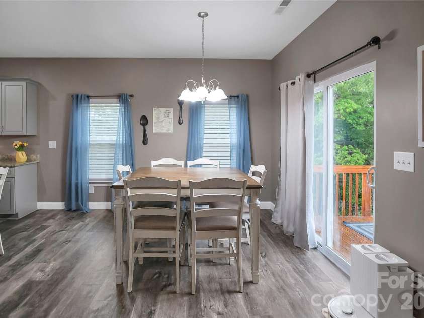 122 Windstone Drive, Troutman, NC 28166.  MLS# CAR4389418, YatesRealty ID 28017. 
