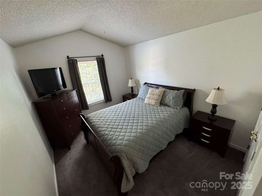 13525 Helmsley Court, Charlotte, NC 28273.  MLS# CAR4284456, YatesRealty ID 28017. 