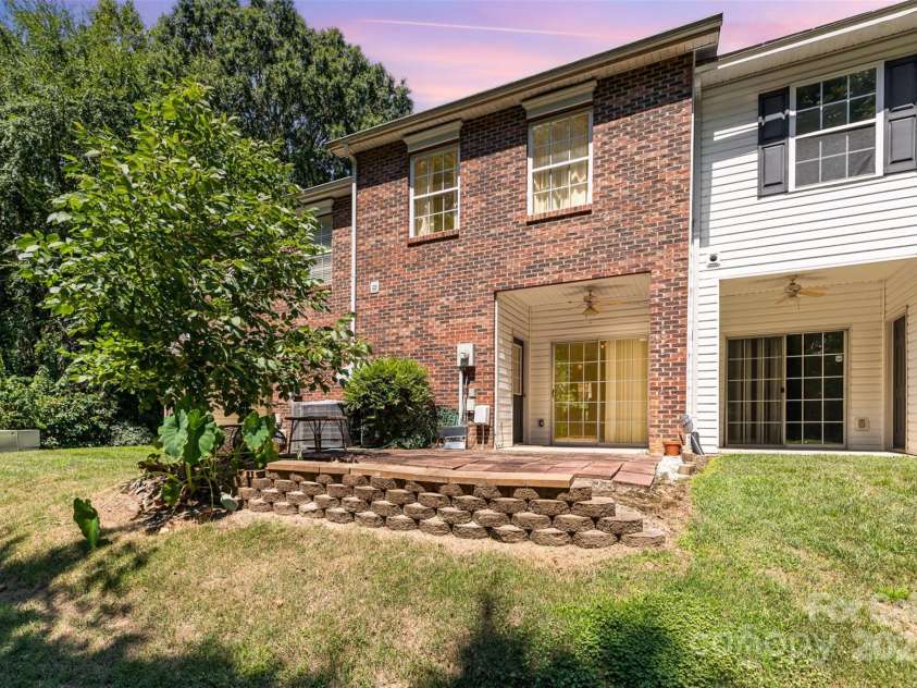 2108 Sardony Lane, Charlotte, NC 28213.  MLS# CAR4285042, YatesRealty ID 28018. 