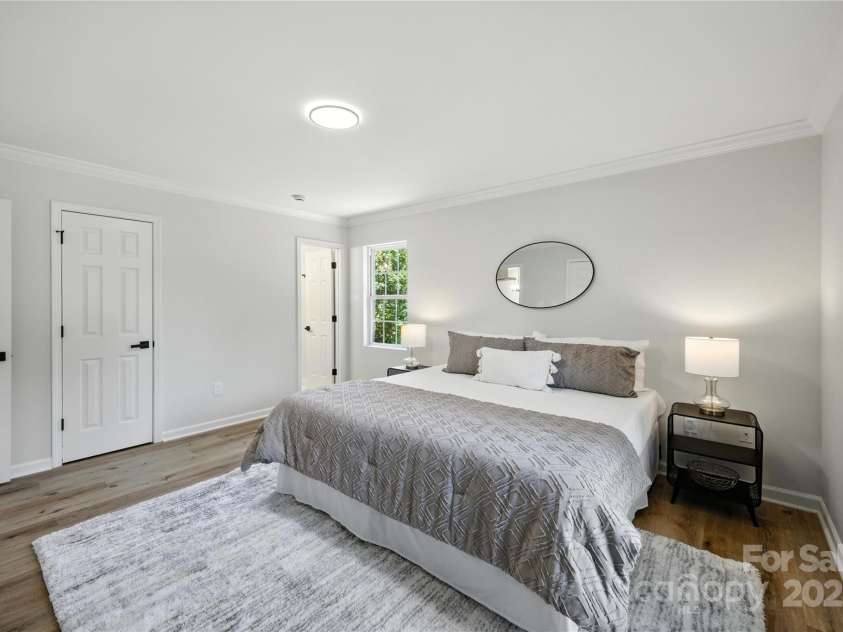 814 Mark Street, Belmont, NC 28012.  MLS# CAR4281638, YatesRealty ID 28019. 