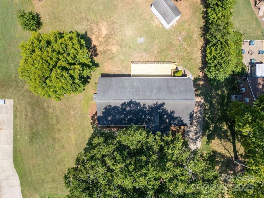 814 Mark Street, Belmont, NC 28012.  MLS# CAR4281638, YatesRealty ID 28019. 