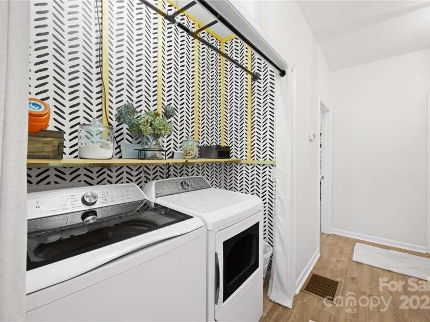 1308 Bell Mountain Road, Zirconia, NC 28790.  MLS# CAR4317514, YatesRealty ID 2802. Hall Laundry 