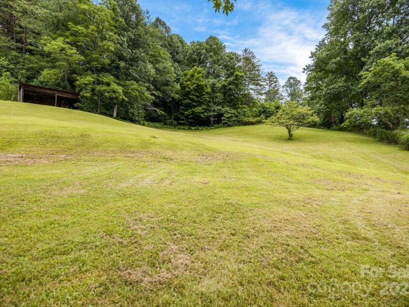 582 Lewis Branch Road, Marshall, NC 28753.  MLS# CAR4284450, YatesRealty ID 28023. 
