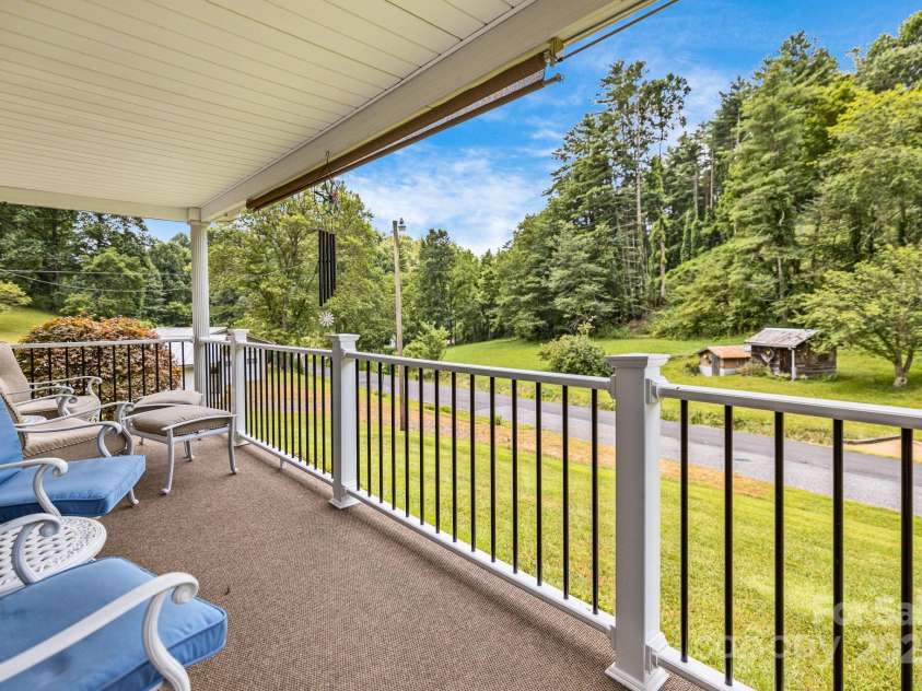 582 Lewis Branch Road, Marshall, NC 28753.  MLS# CAR4284450, YatesRealty ID 28023. 