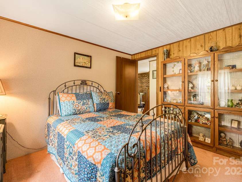 582 Lewis Branch Road, Marshall, NC 28753.  MLS# CAR4284450, YatesRealty ID 28023. 