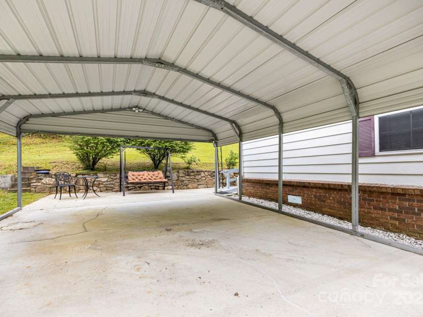 582 Lewis Branch Road, Marshall, NC 28753.  MLS# CAR4284450, YatesRealty ID 28023. 