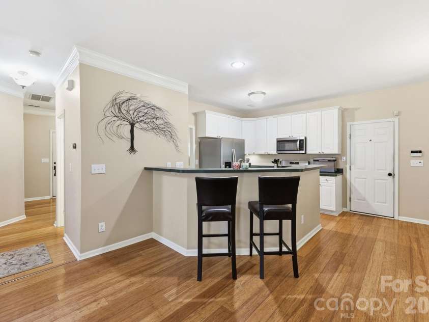 4439 Rock Stream Drive, Charlotte, NC 28269.  MLS# CAR4388976, YatesRealty ID 28024. 