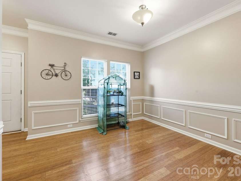 4439 Rock Stream Drive, Charlotte, NC 28269.  MLS# CAR4388976, YatesRealty ID 28024. 