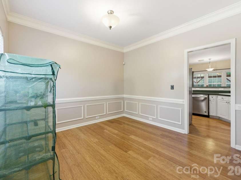 4439 Rock Stream Drive, Charlotte, NC 28269.  MLS# CAR4388976, YatesRealty ID 28024. 