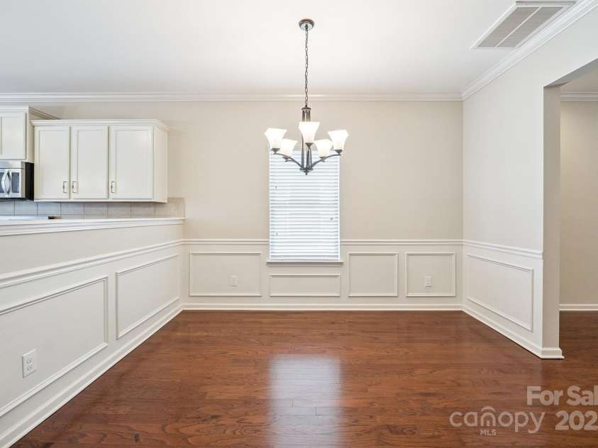 11612 Galashiels Drive, Huntersville, NC 28078.  MLS# CAR4285447, YatesRealty ID 28026. 