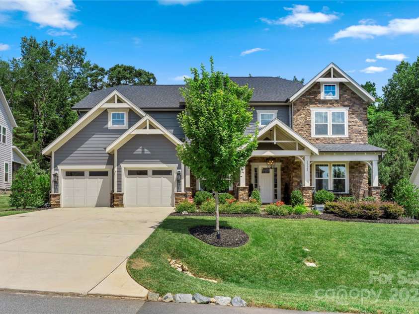 13020 Brooklyn Skylar Way, Huntersville, NC 28078.  MLS# CAR4284407, YatesRealty ID 28028. 