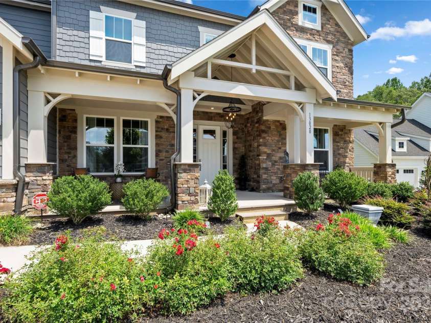 13020 Brooklyn Skylar Way, Huntersville, NC 28078.  MLS# CAR4284407, YatesRealty ID 28028. 