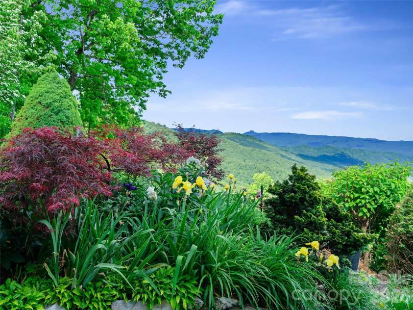 729 Bear Wallow Road, Little Switzerland, NC 28749.  MLS# CAR4388369, YatesRealty ID 28029. 