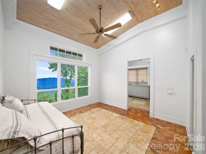 729 Bear Wallow Road, Little Switzerland, NC 28749.  MLS# CAR4388369, YatesRealty ID 28029. 