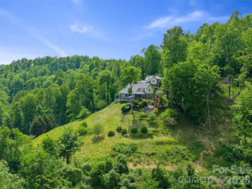 729 Bear Wallow Road, Little Switzerland, NC 28749.  MLS# CAR4388369, YatesRealty ID 28029. 