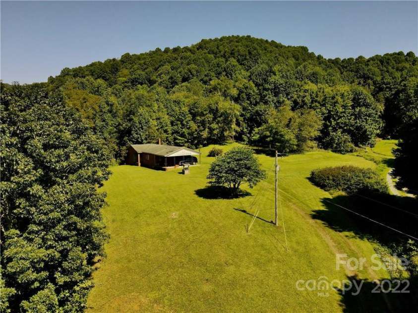 1125 Church Road, Boone, NC 28607.  MLS# CAR3926602, YatesRealty ID 2803. 