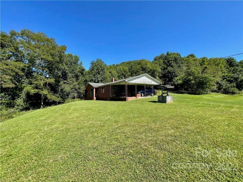 1125 Church Road, Boone, NC 28607.  MLS# CAR3926602, YatesRealty ID 2803. 