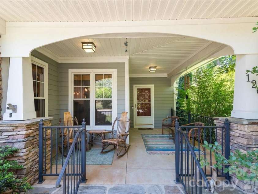 126 Carolina Bluebird Loop, Arden, NC 28704.  MLS# CAR4364125, YatesRealty ID 28030. 