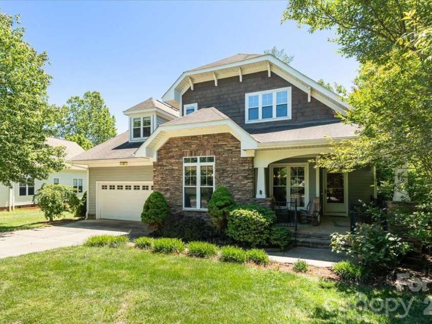 126 Carolina Bluebird Loop, Arden, NC 28704.  MLS# CAR4364125, YatesRealty ID 28030. 