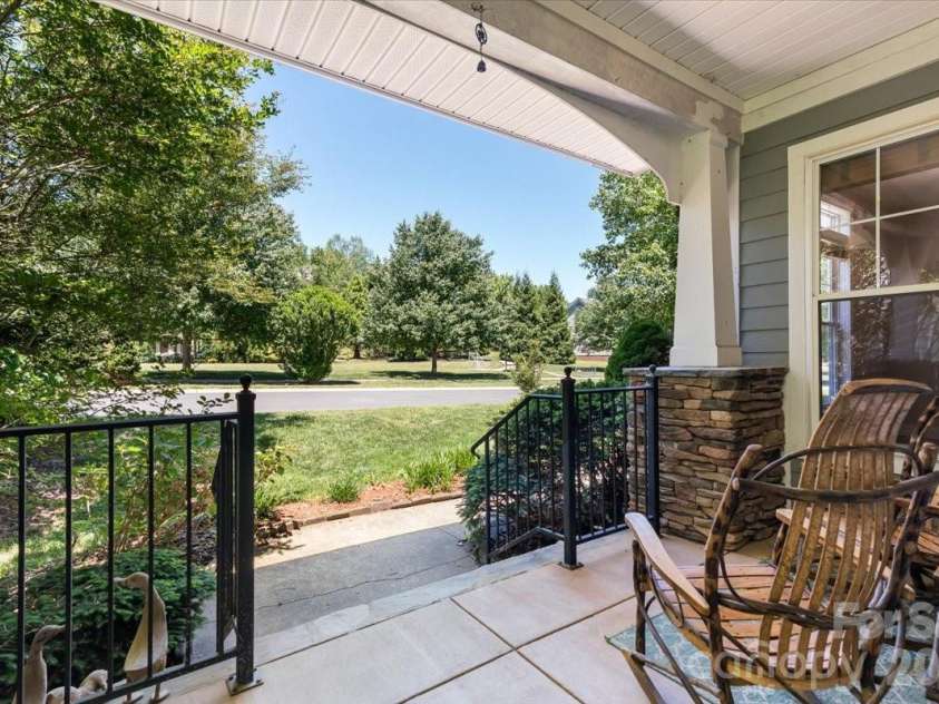 126 Carolina Bluebird Loop, Arden, NC 28704.  MLS# CAR4364125, YatesRealty ID 28030. 