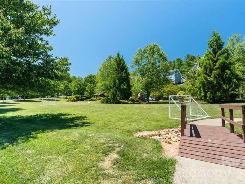 126 Carolina Bluebird Loop, Arden, NC 28704.  MLS# CAR4364125, YatesRealty ID 28030. 