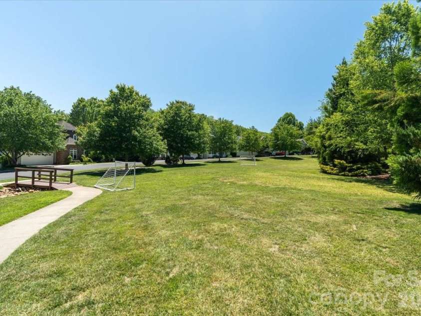 126 Carolina Bluebird Loop, Arden, NC 28704.  MLS# CAR4364125, YatesRealty ID 28030. 