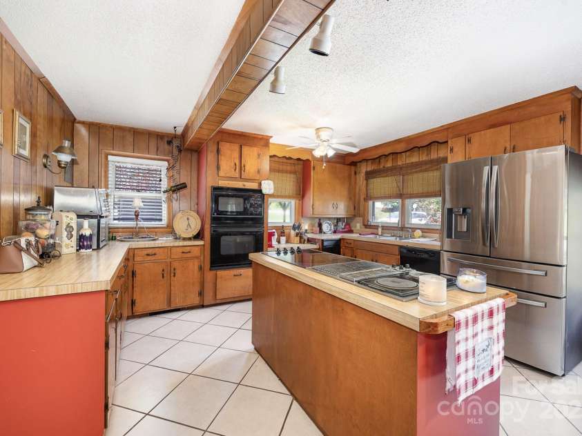 13105 US 52 Highway, Norwood, NC 28128.  MLS# CAR4284602, YatesRealty ID 28030. 