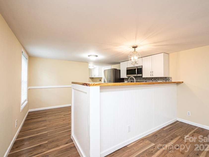 1690 Falls Road, Valdese, NC 28690.  MLS# CAR4282942, YatesRealty ID 28031. 