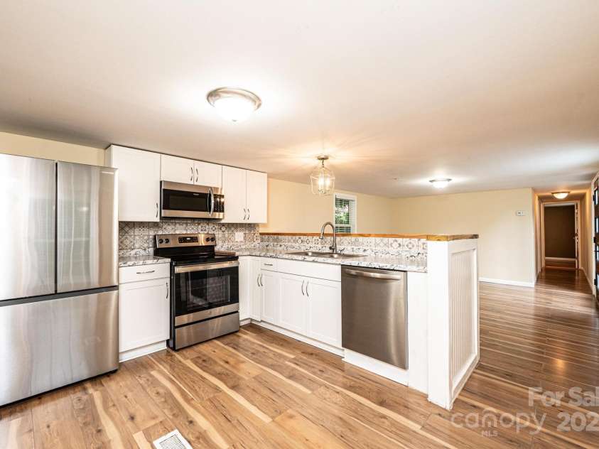 1690 Falls Road, Valdese, NC 28690.  MLS# CAR4282942, YatesRealty ID 28031. 
