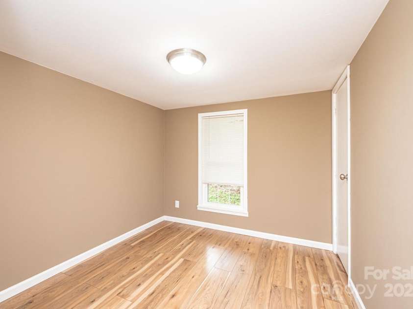 1690 Falls Road, Valdese, NC 28690.  MLS# CAR4282942, YatesRealty ID 28031. 