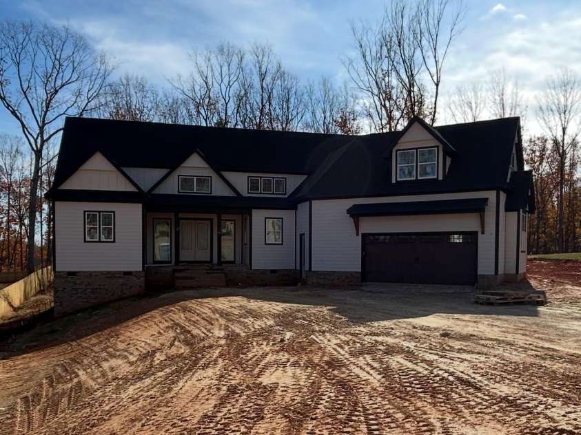 4442 Brancer Lane, Lincolnton, NC 28092.  MLS# CAR4314274, YatesRealty ID 28033. 