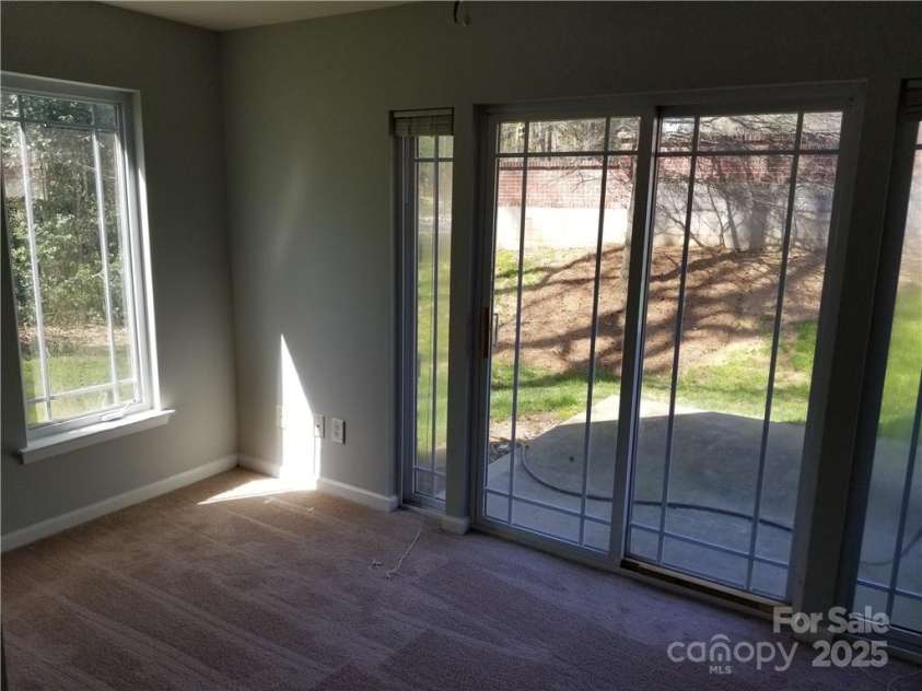 1105 Kurt Court, Charlotte, NC 28209.  MLS# CAR4285497, YatesRealty ID 28034. 