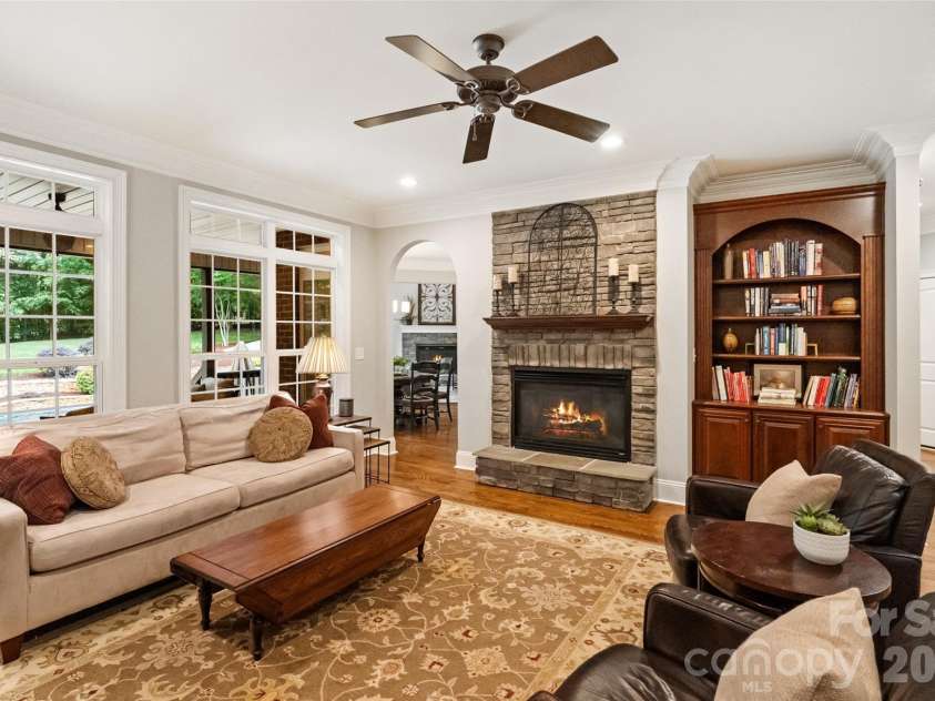 211 Anniston Way, Davidson, NC 28036.  MLS# CAR4384923, YatesRealty ID 28034. 