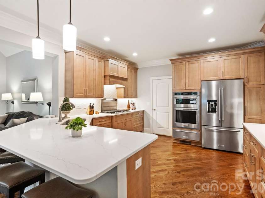 211 Anniston Way, Davidson, NC 28036.  MLS# CAR4384923, YatesRealty ID 28034. 