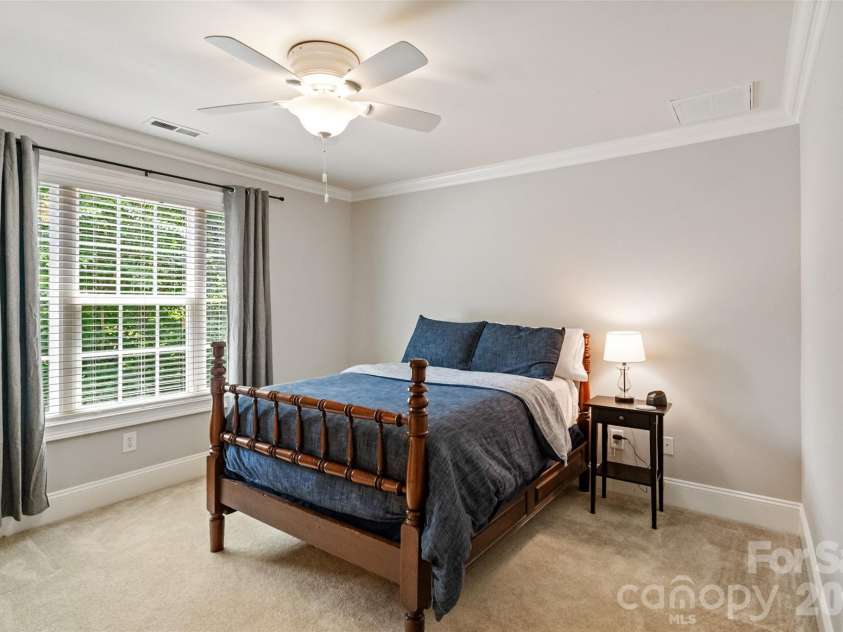 211 Anniston Way, Davidson, NC 28036.  MLS# CAR4384923, YatesRealty ID 28034. 
