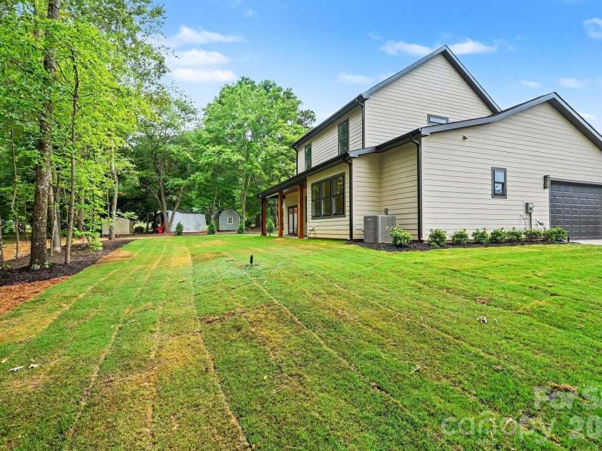 4923 Lancaster Highway, Monroe, NC 28112.  MLS# CAR4385219, YatesRealty ID 28035. 