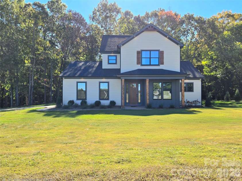 4923 Lancaster Highway, Monroe, NC 28112.  MLS# CAR4385219, YatesRealty ID 28035. 