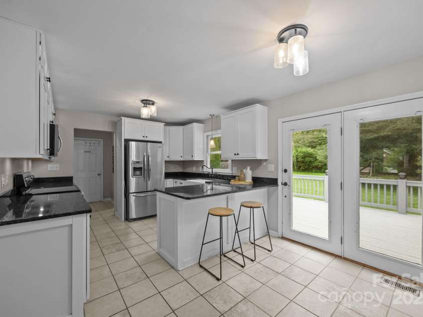 6 Springfield Way, Arden, NC 28704.  MLS# CAR4283858, YatesRealty ID 28035. 