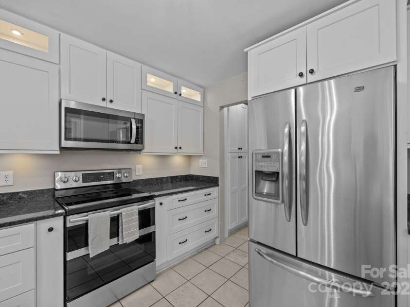 6 Springfield Way, Arden, NC 28704.  MLS# CAR4283858, YatesRealty ID 28035. 