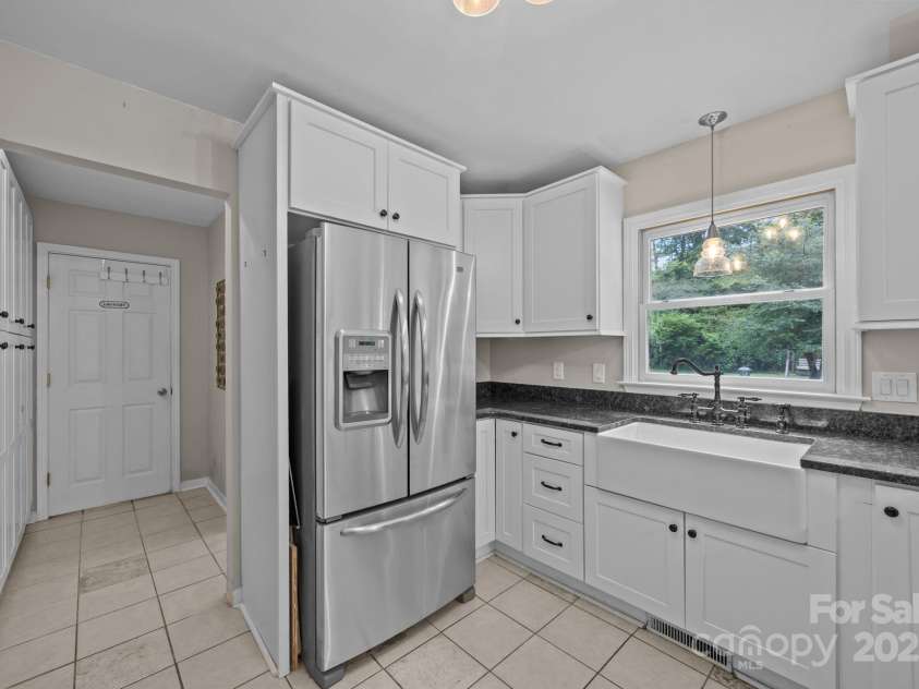 6 Springfield Way, Arden, NC 28704.  MLS# CAR4283858, YatesRealty ID 28035. 