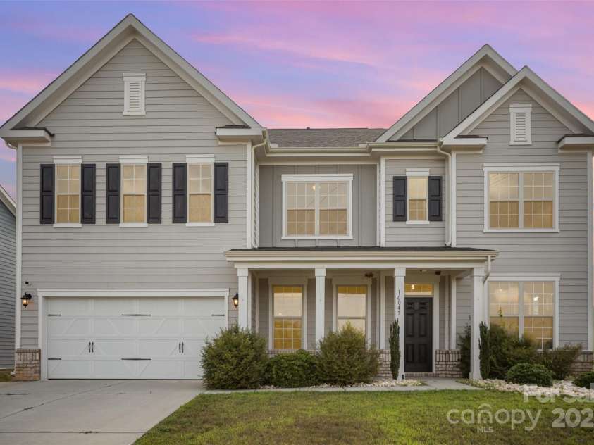 10045 Carousel Corral Drive, Midland, NC 28107.  MLS# CAR4284951, YatesRealty ID 28038. 