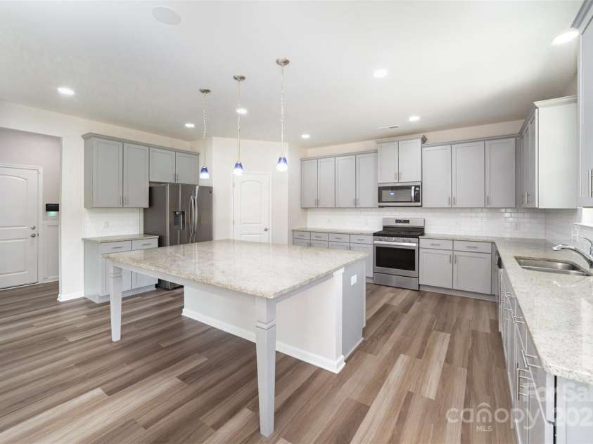 10045 Carousel Corral Drive, Midland, NC 28107.  MLS# CAR4284951, YatesRealty ID 28038. 